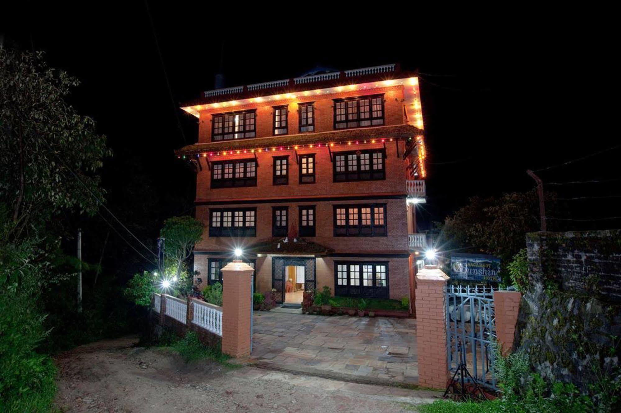 Nagarkot Sunshine Hotel Baluwapati Deupur Екстер'єр фото