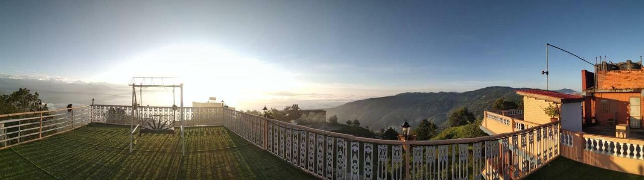 Nagarkot Sunshine Hotel Baluwapati Deupur Екстер'єр фото